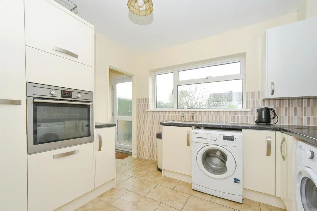3 bed Terraced