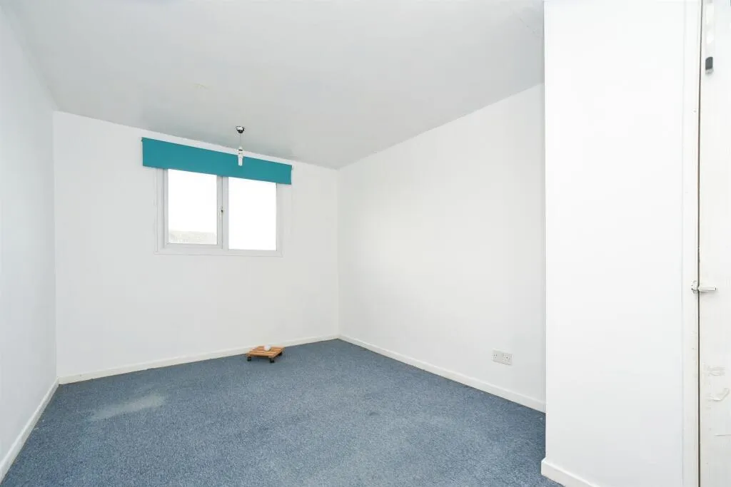 3 bed Terraced