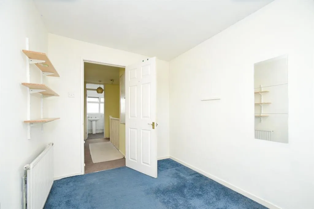 3 bed Terraced