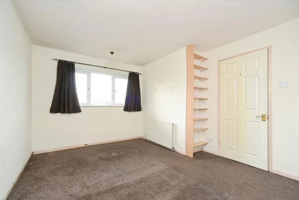 3 bed Terraced