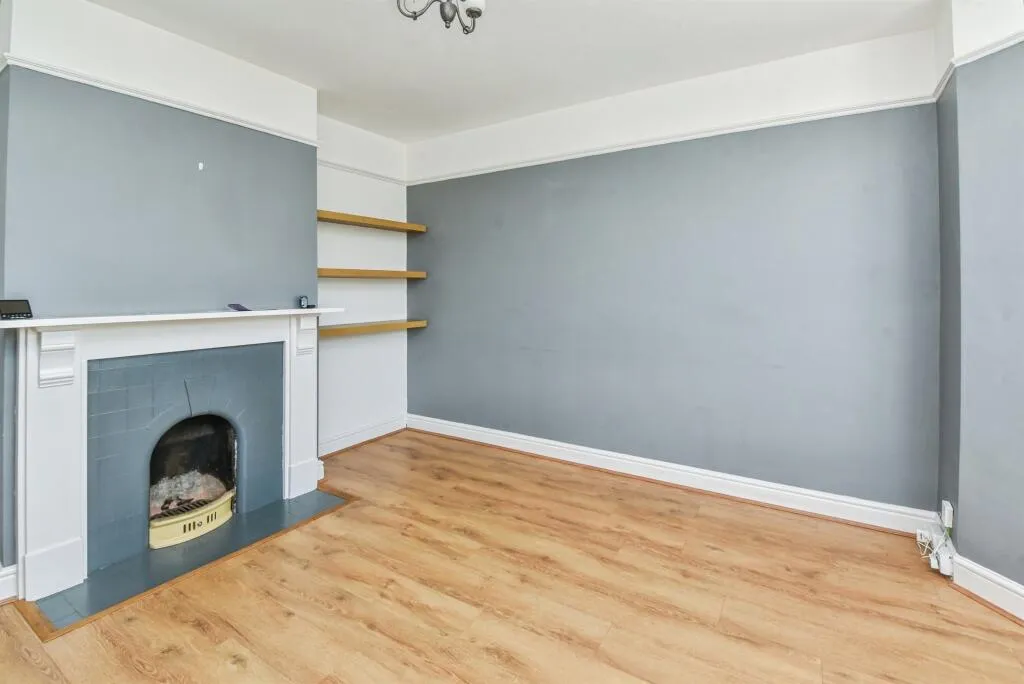 3 bed Terraced