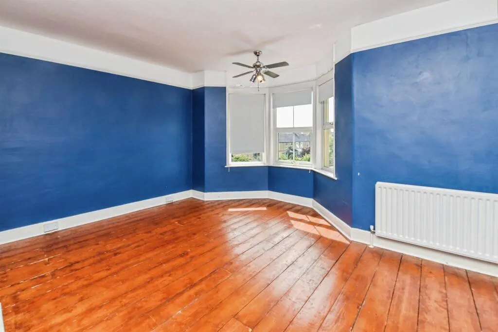3 bed Terraced