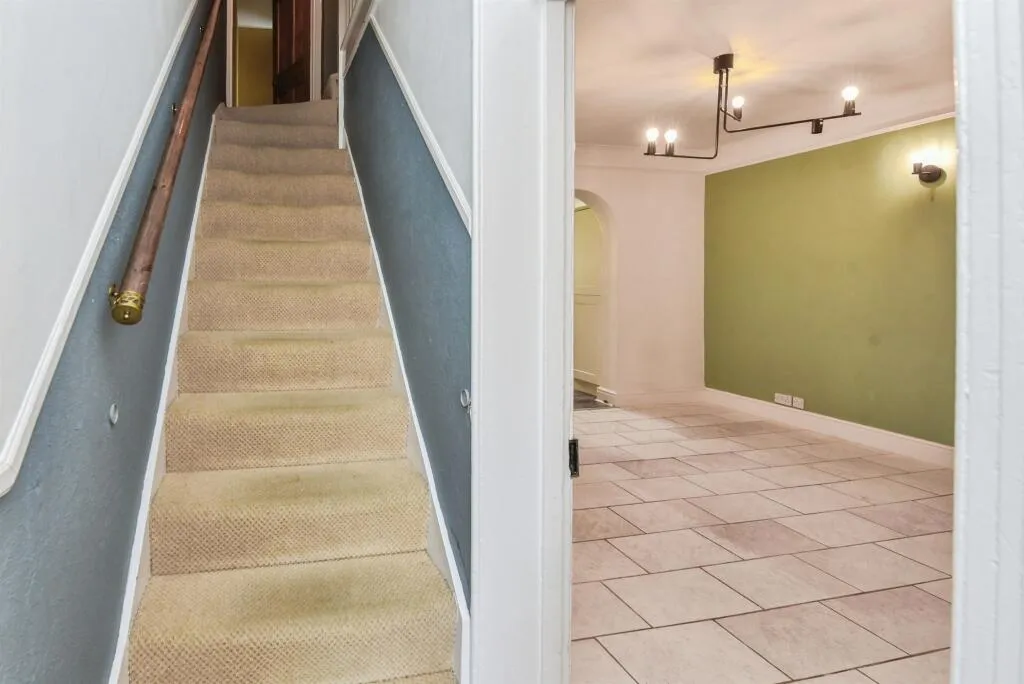 3 bed Terraced
