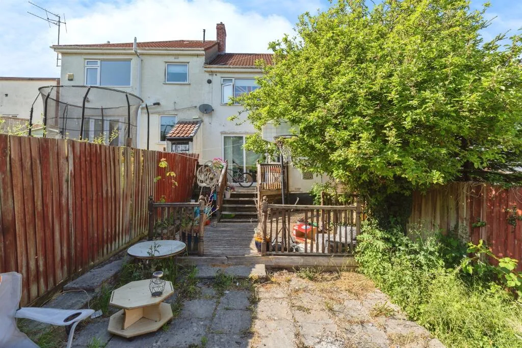 3 bed Terraced