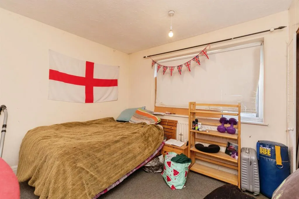 3 bed Terraced