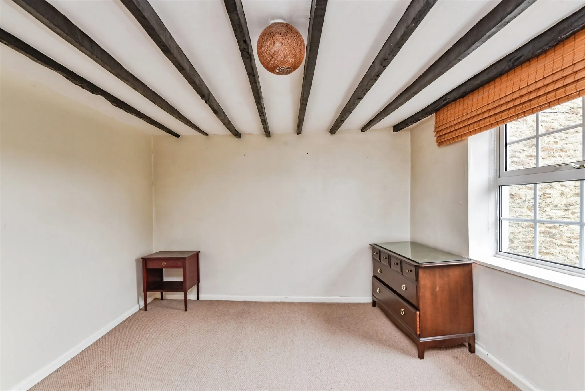 2 bed End of Terrace