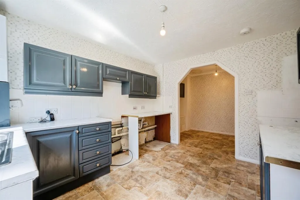 3 bed Terraced