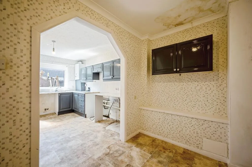 3 bed Terraced