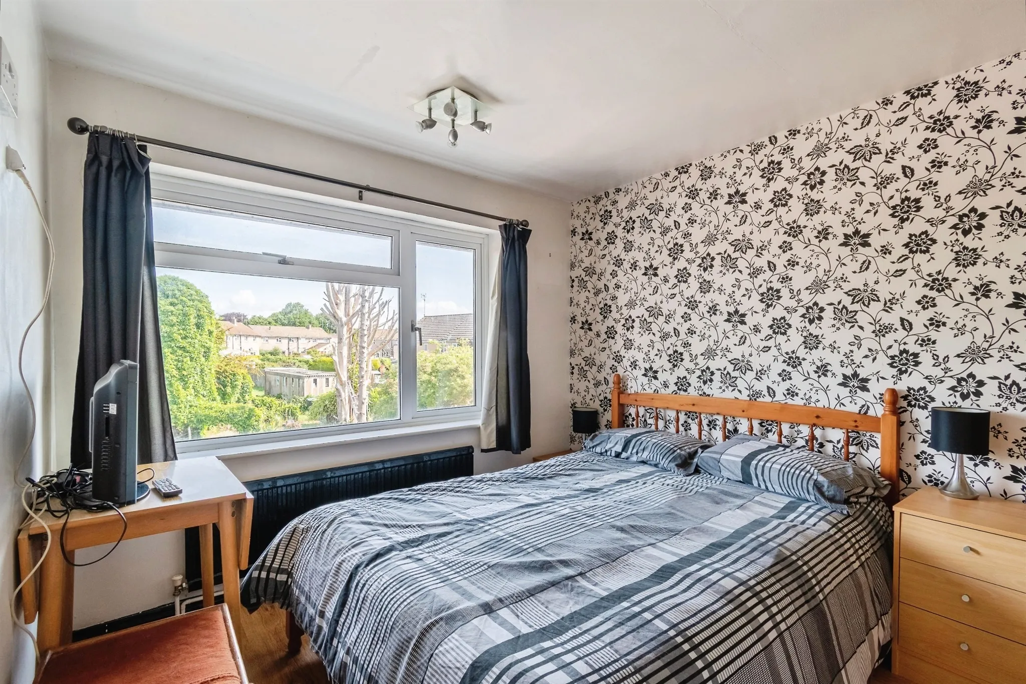 3 bed Terraced