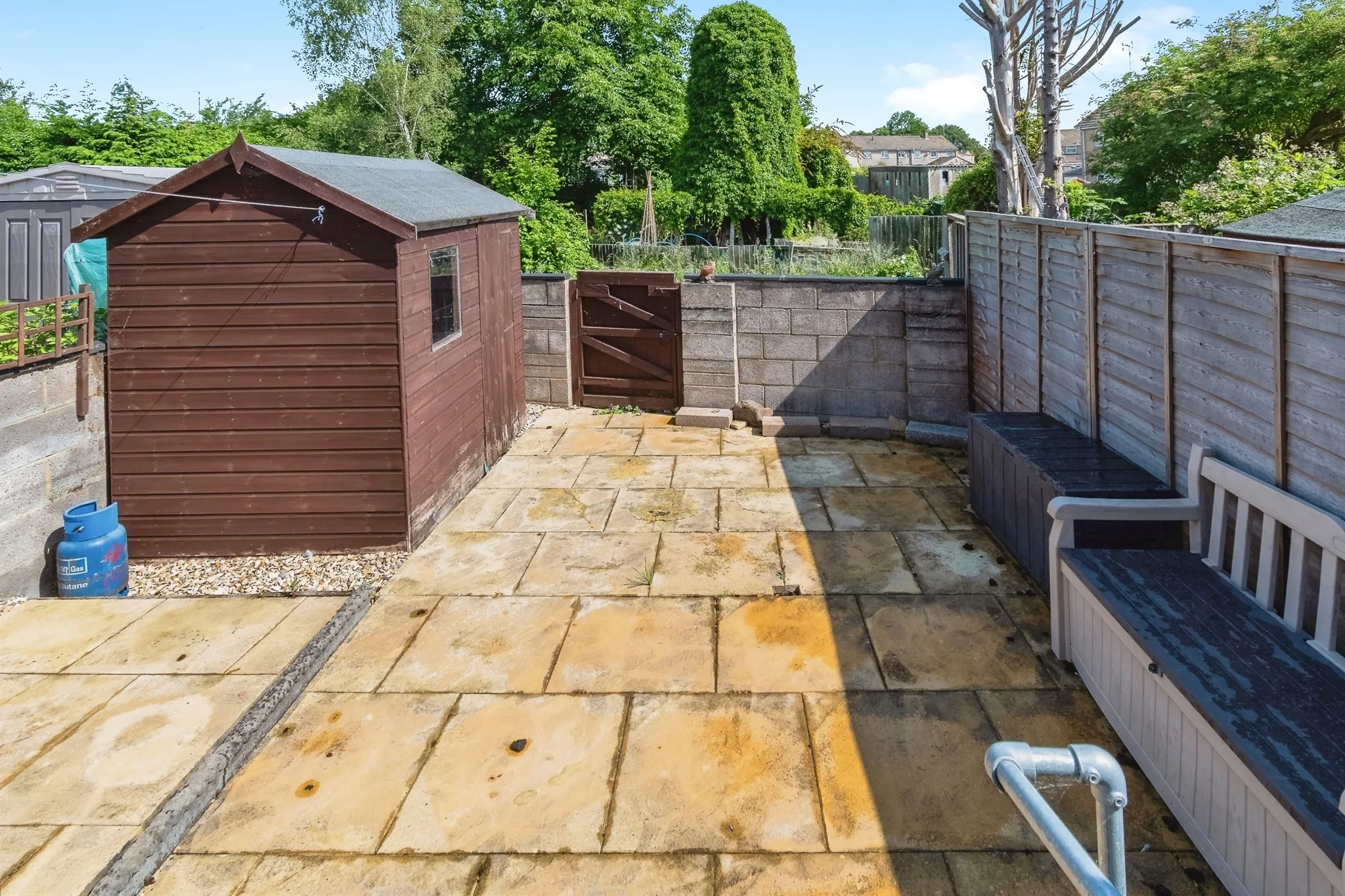 3 bed Terraced