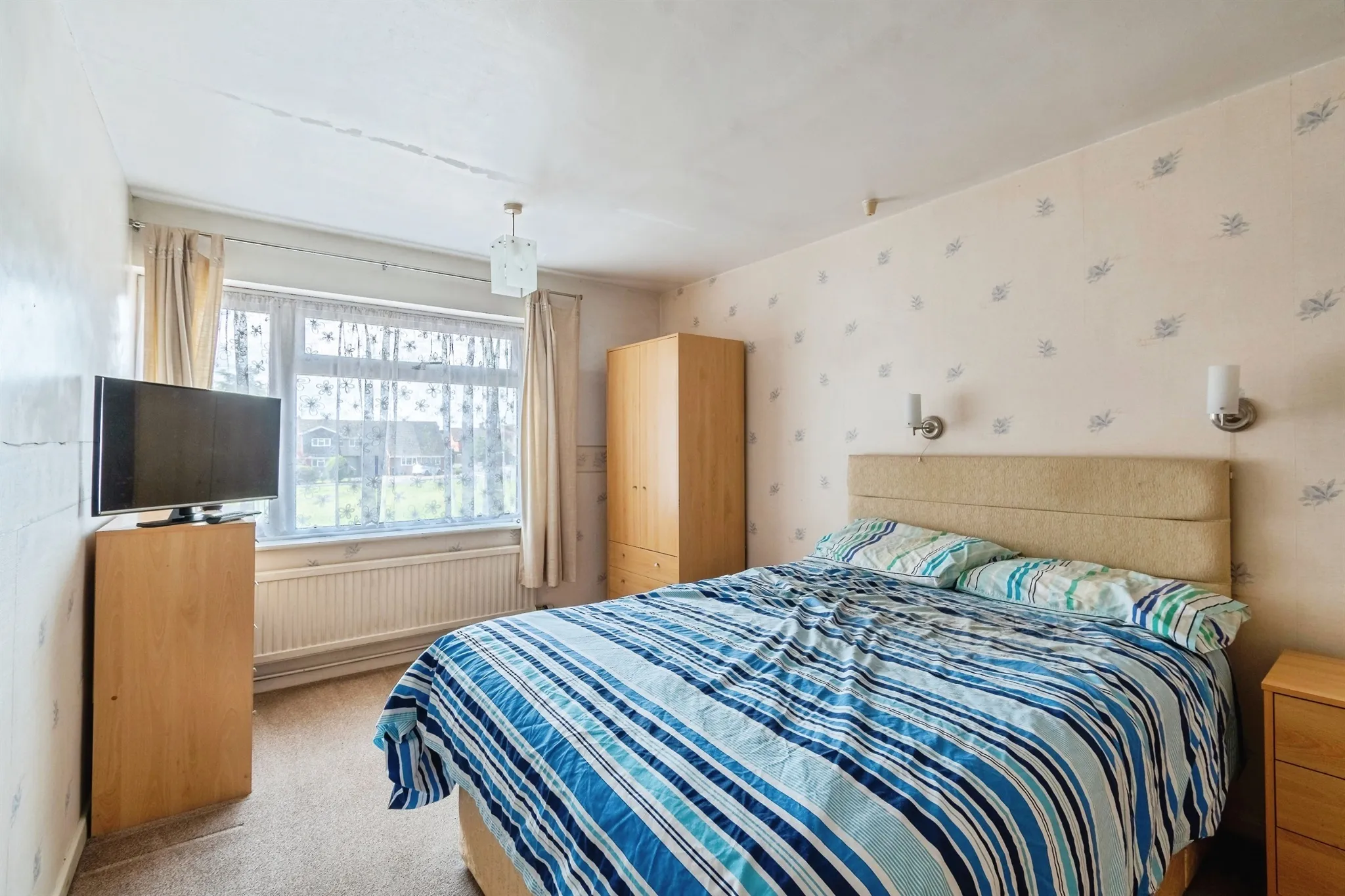 3 bed Terraced