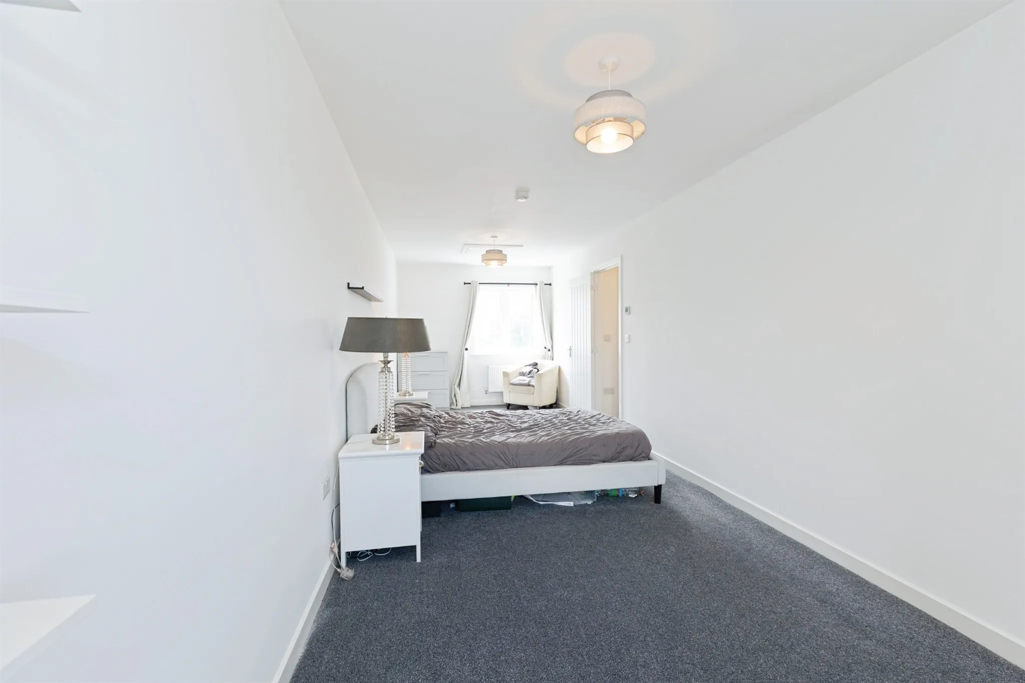 3 bed End of Terrace