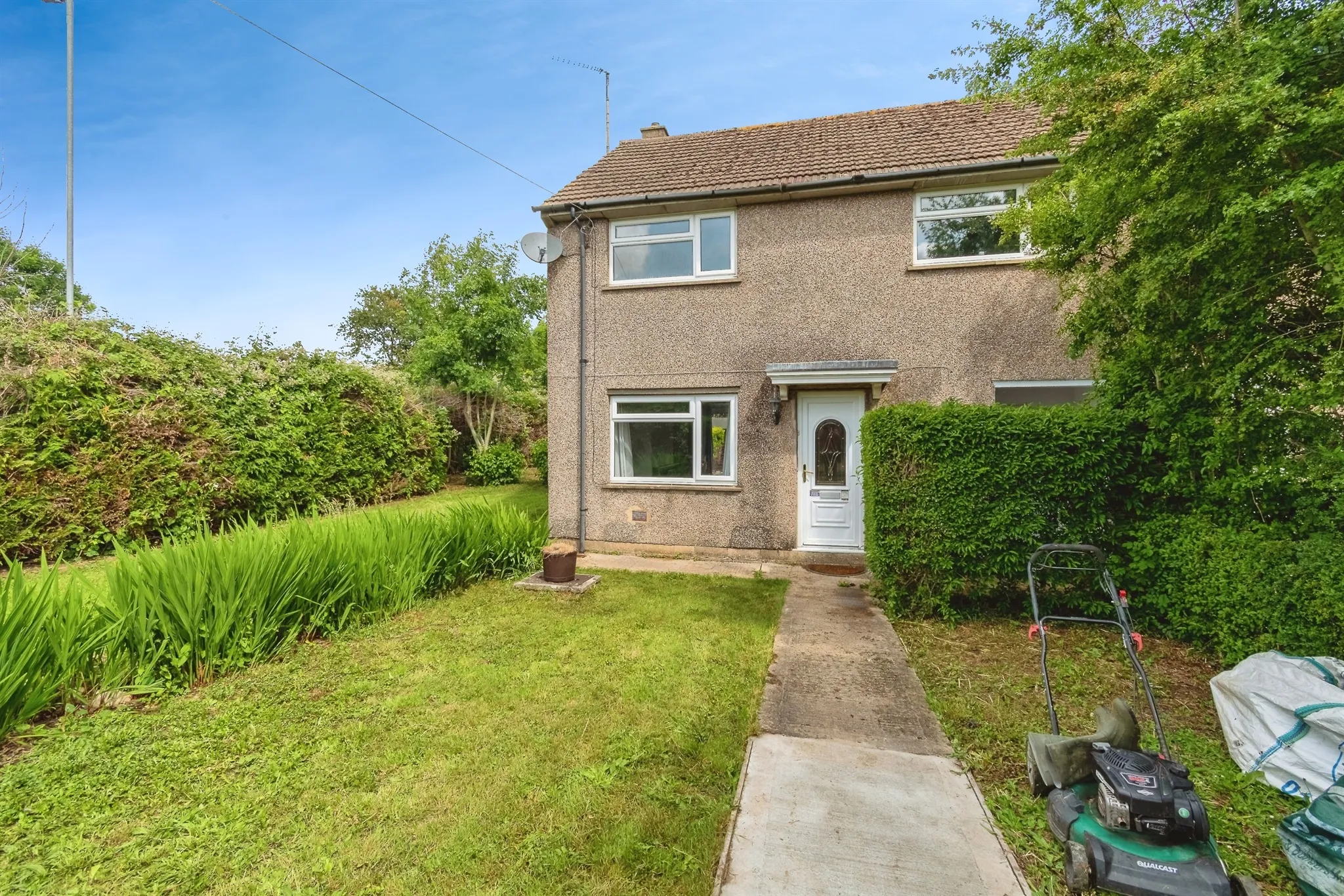 3 bed Semi-Detached