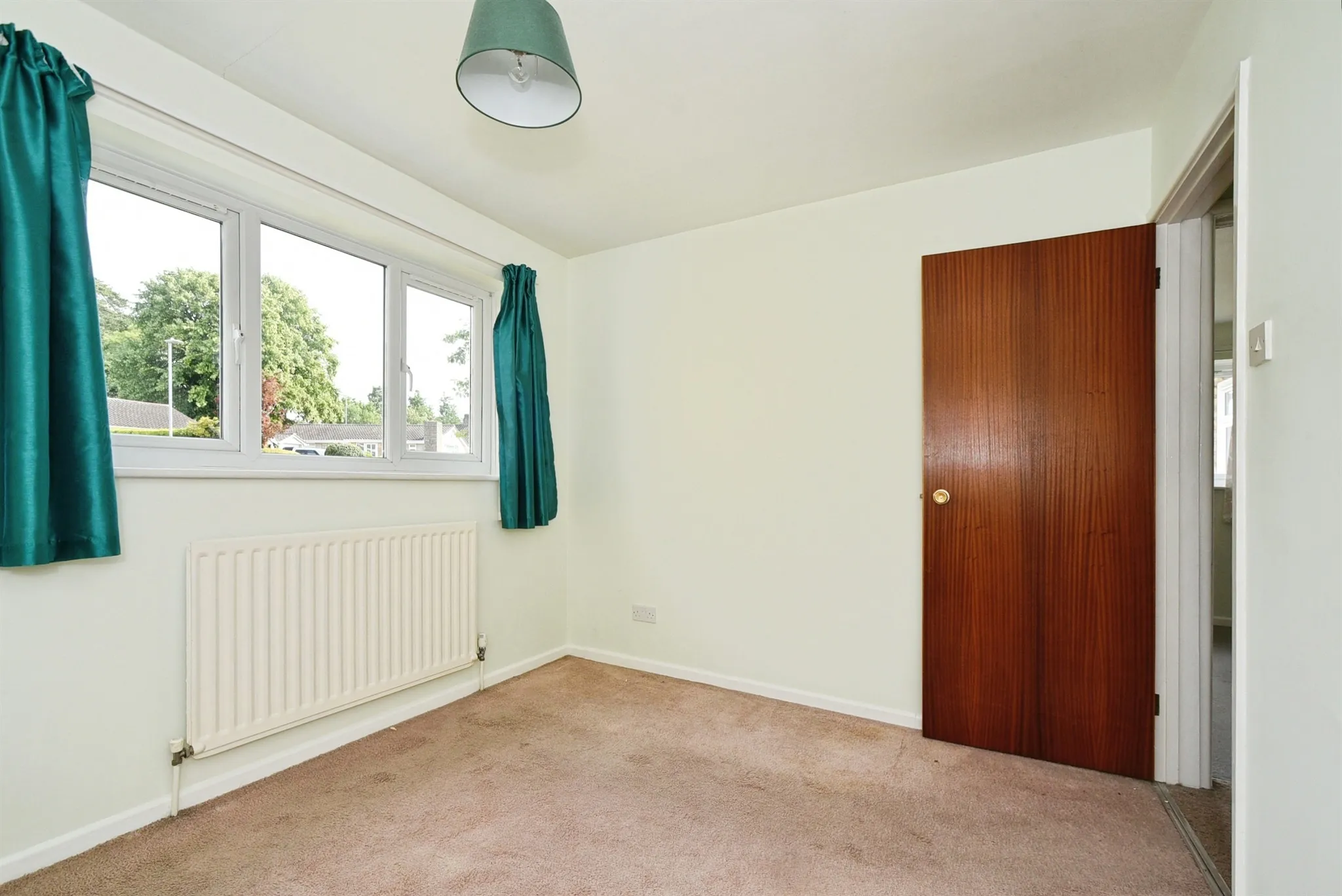 2 bed Detached Bungalow