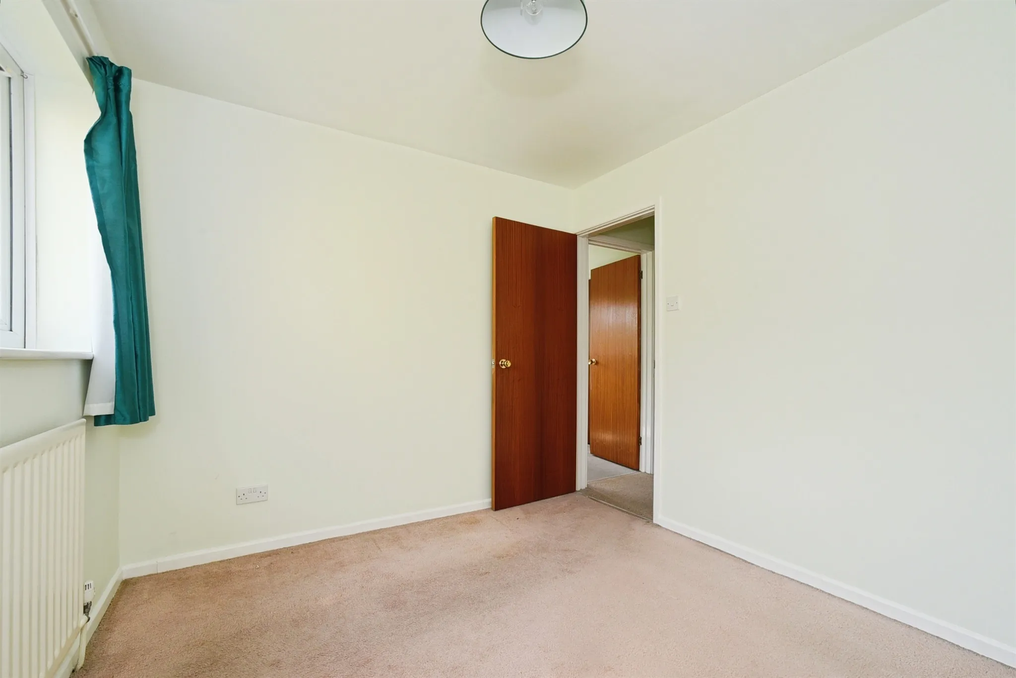 2 bed Detached Bungalow