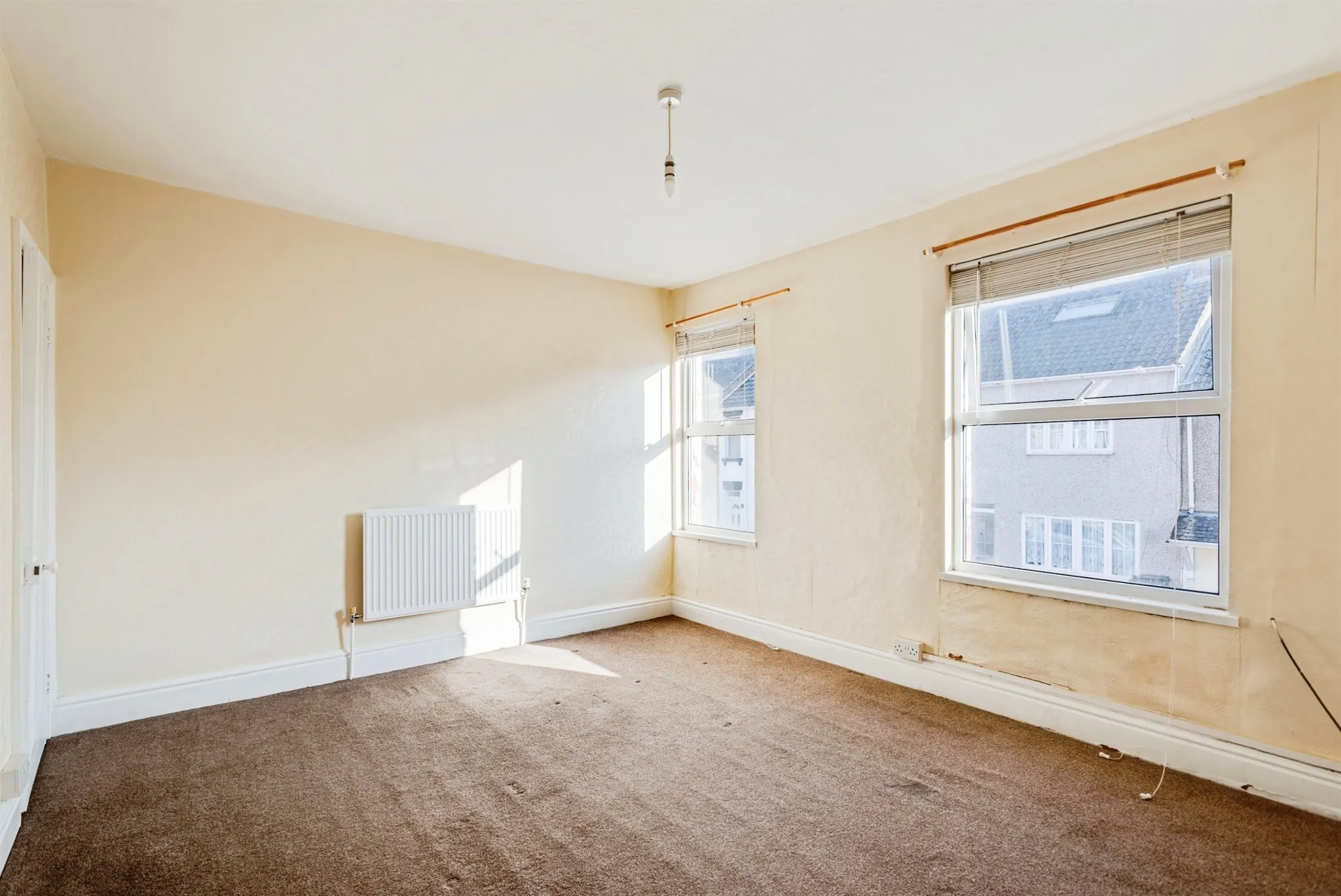 2 bed Terraced