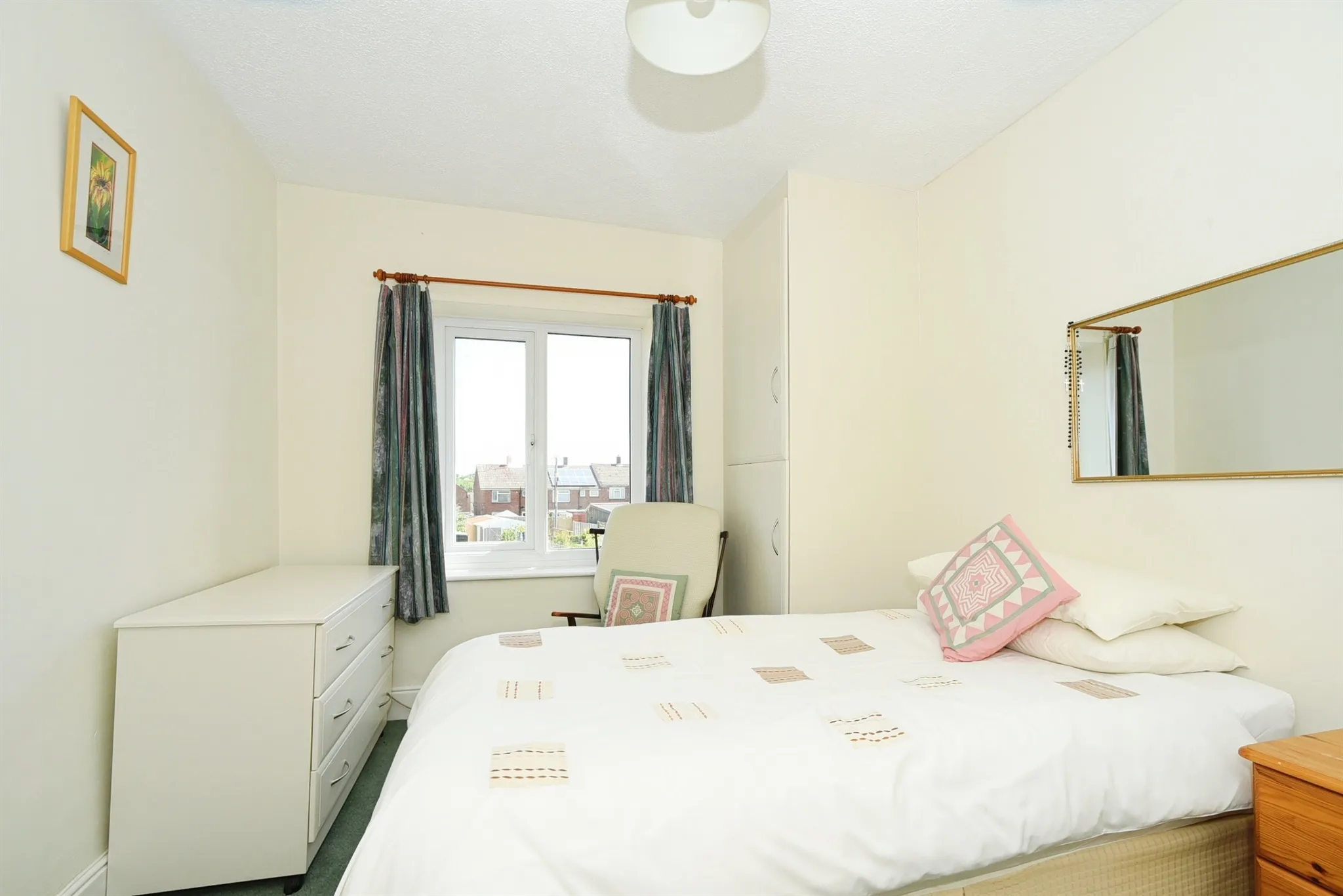 2 bed Terraced