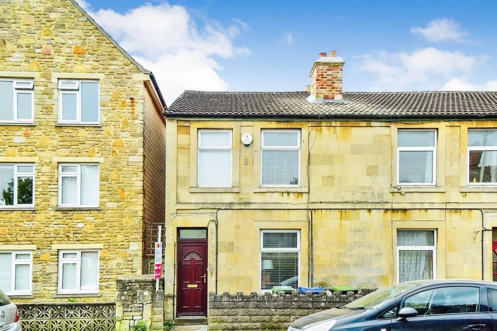 3 bed End of Terrace
