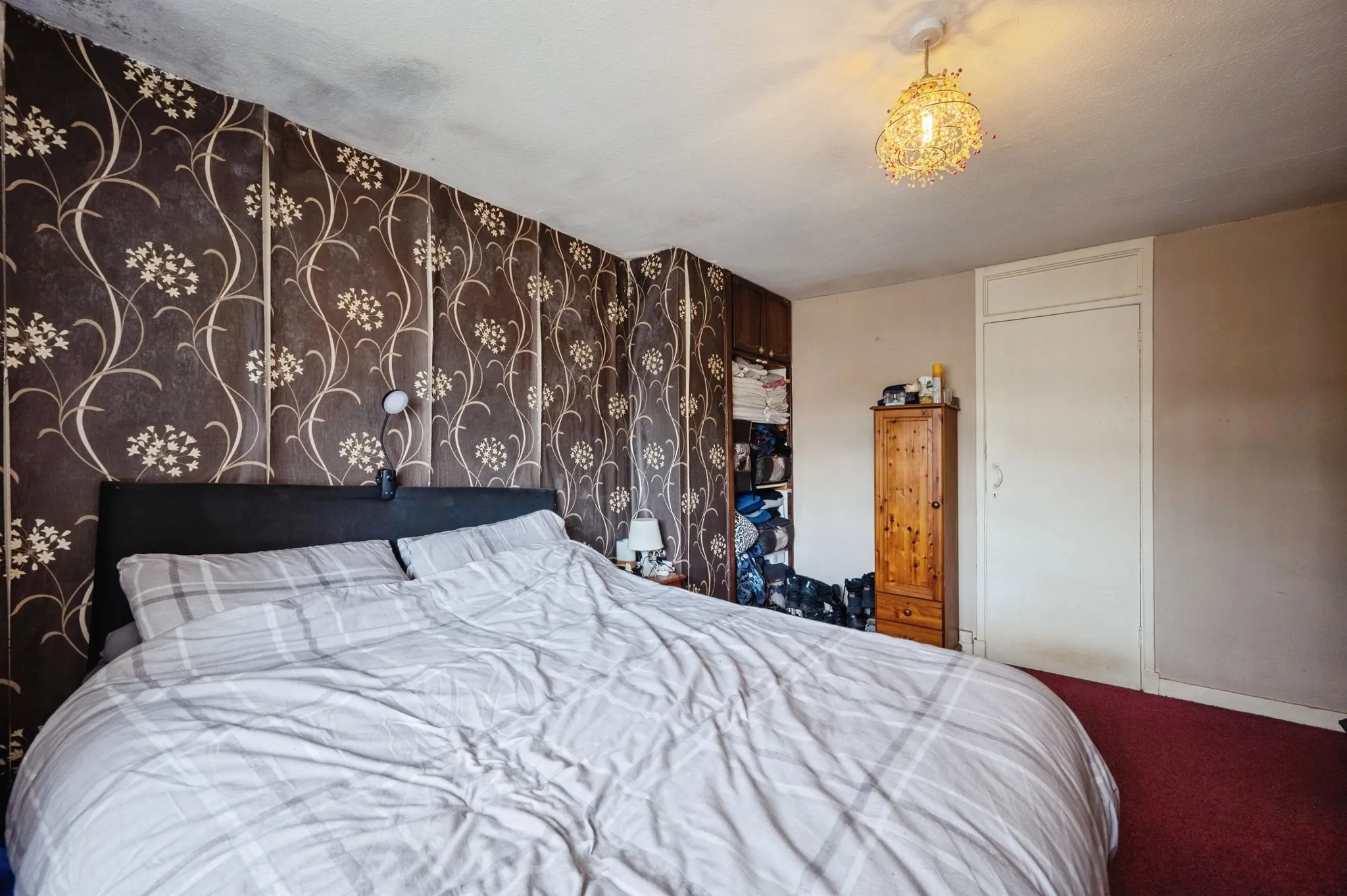 3 bed End of Terrace