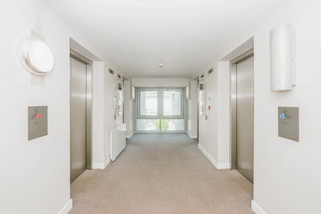 1 bed Apartment