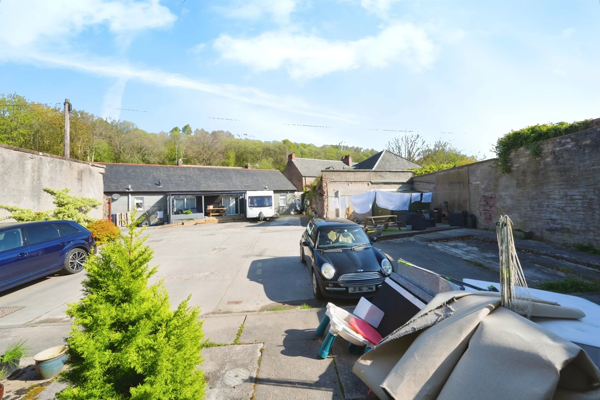 3 bed Terraced