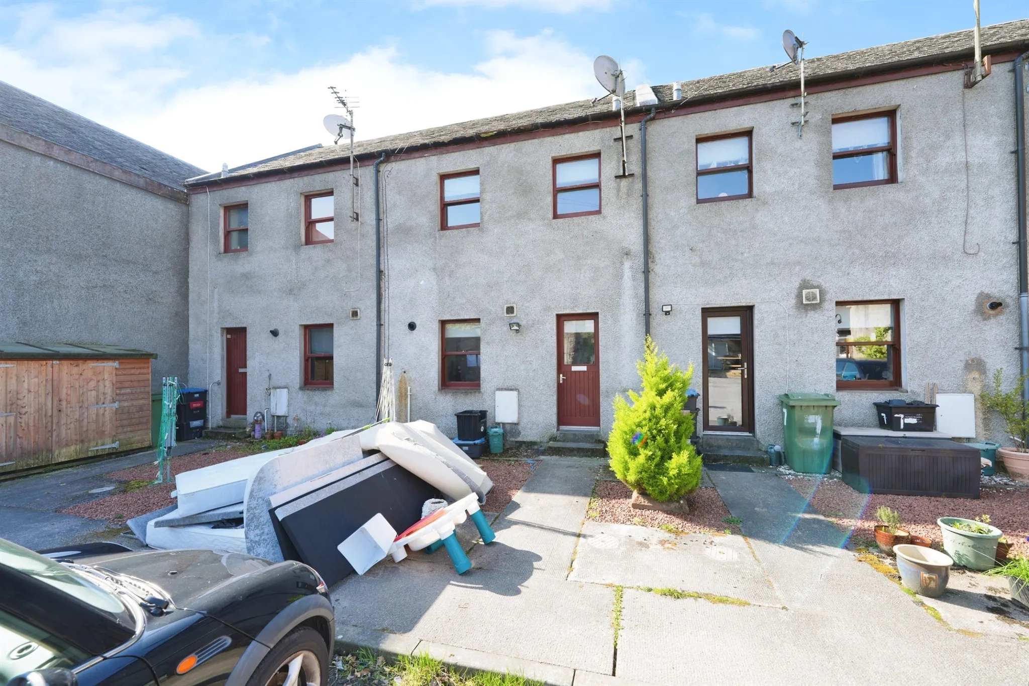 3 bed Terraced