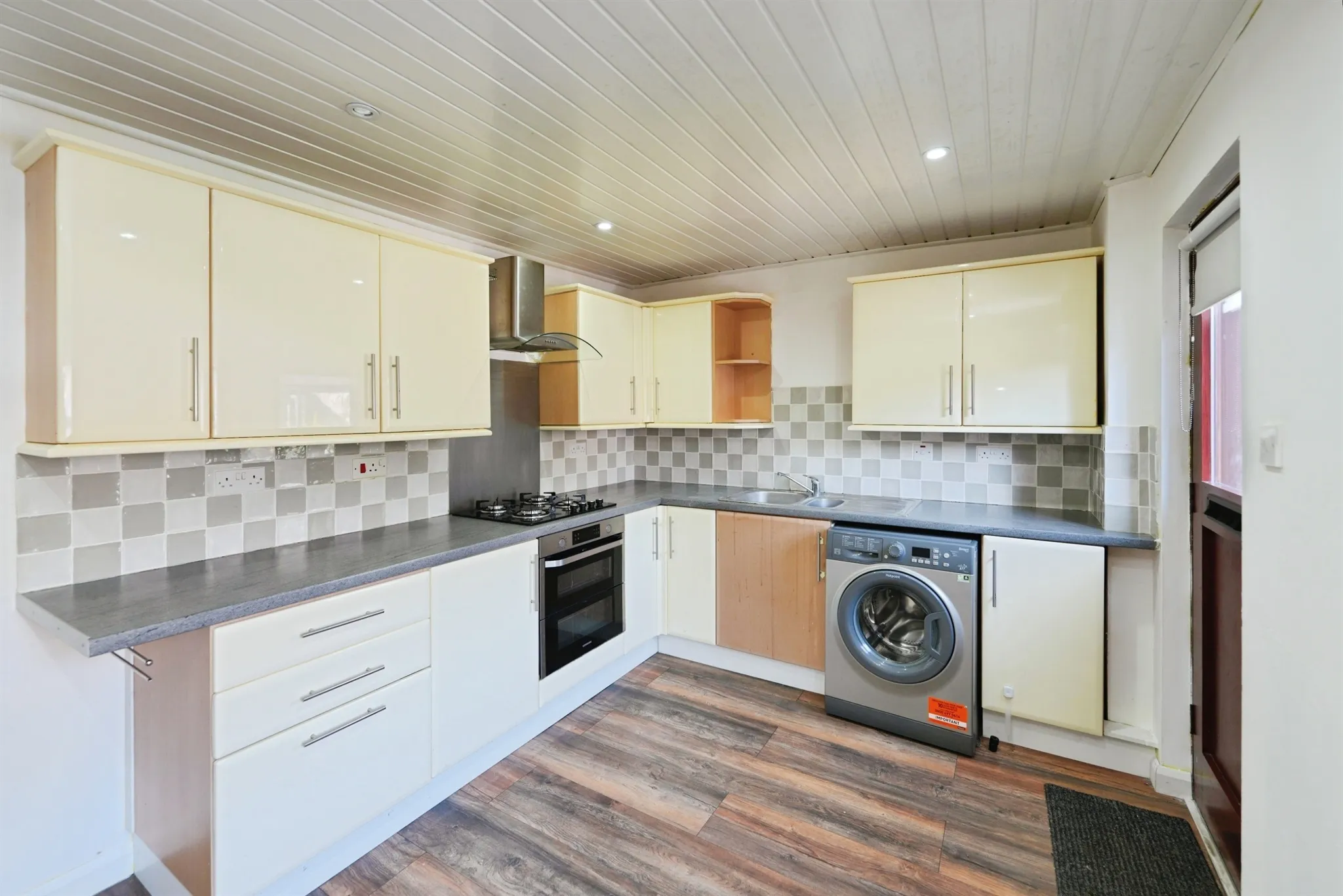 3 bed Terraced