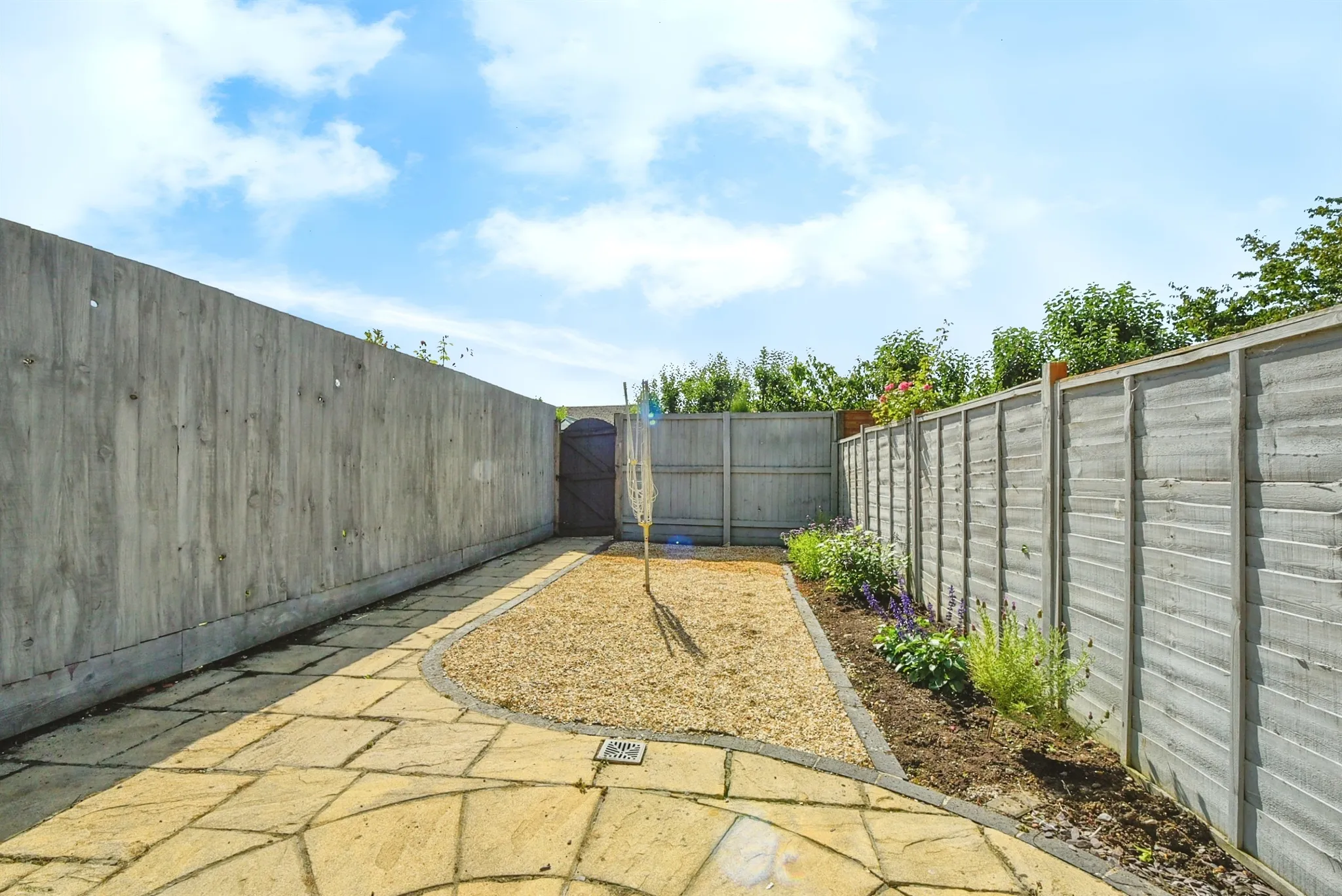 2 bed Terraced