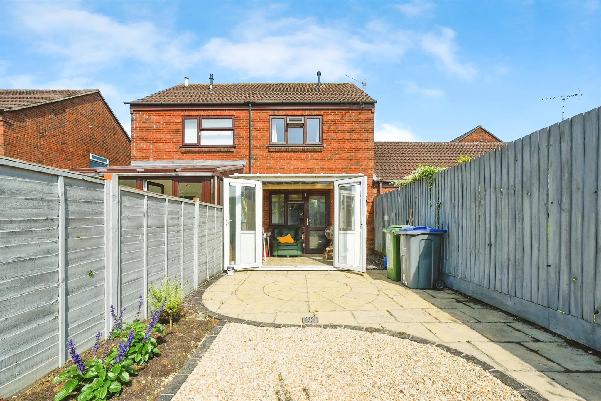 2 bed Terraced