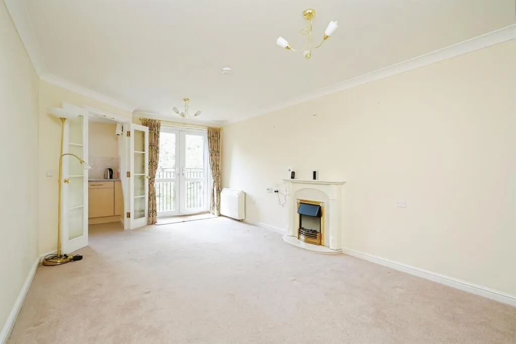 1 bed Retirement Property