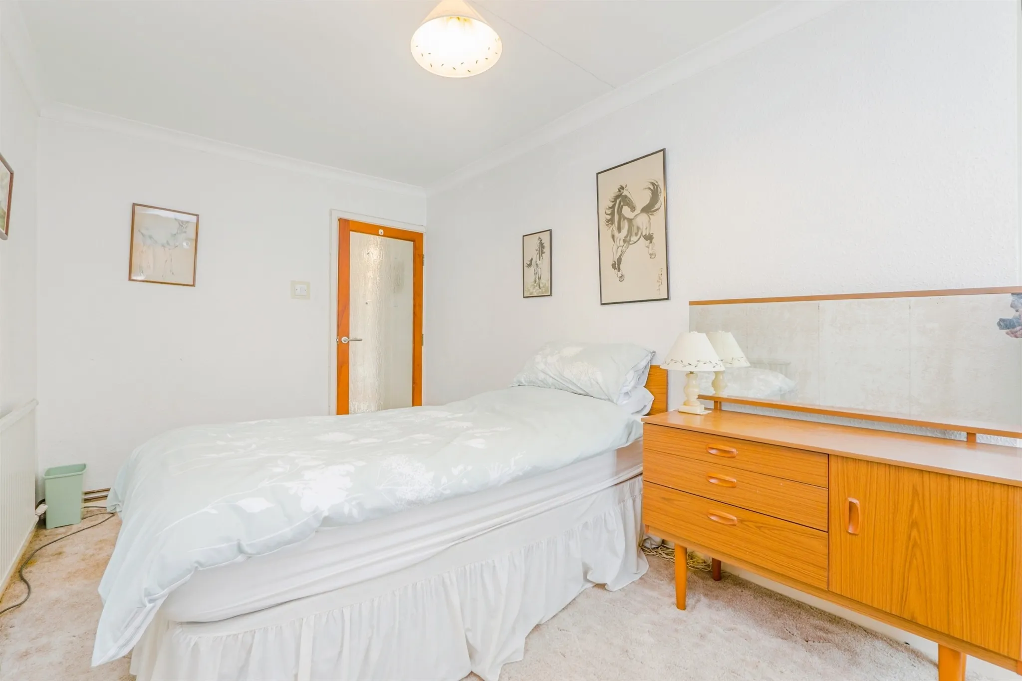 2 bed Ground Flat