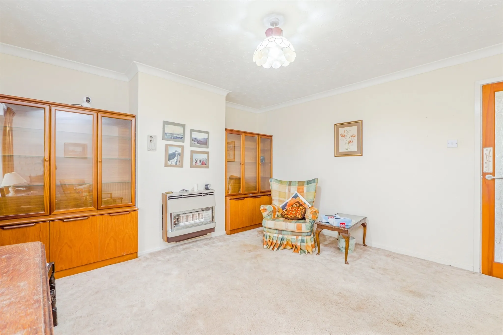 2 bed Ground Flat
