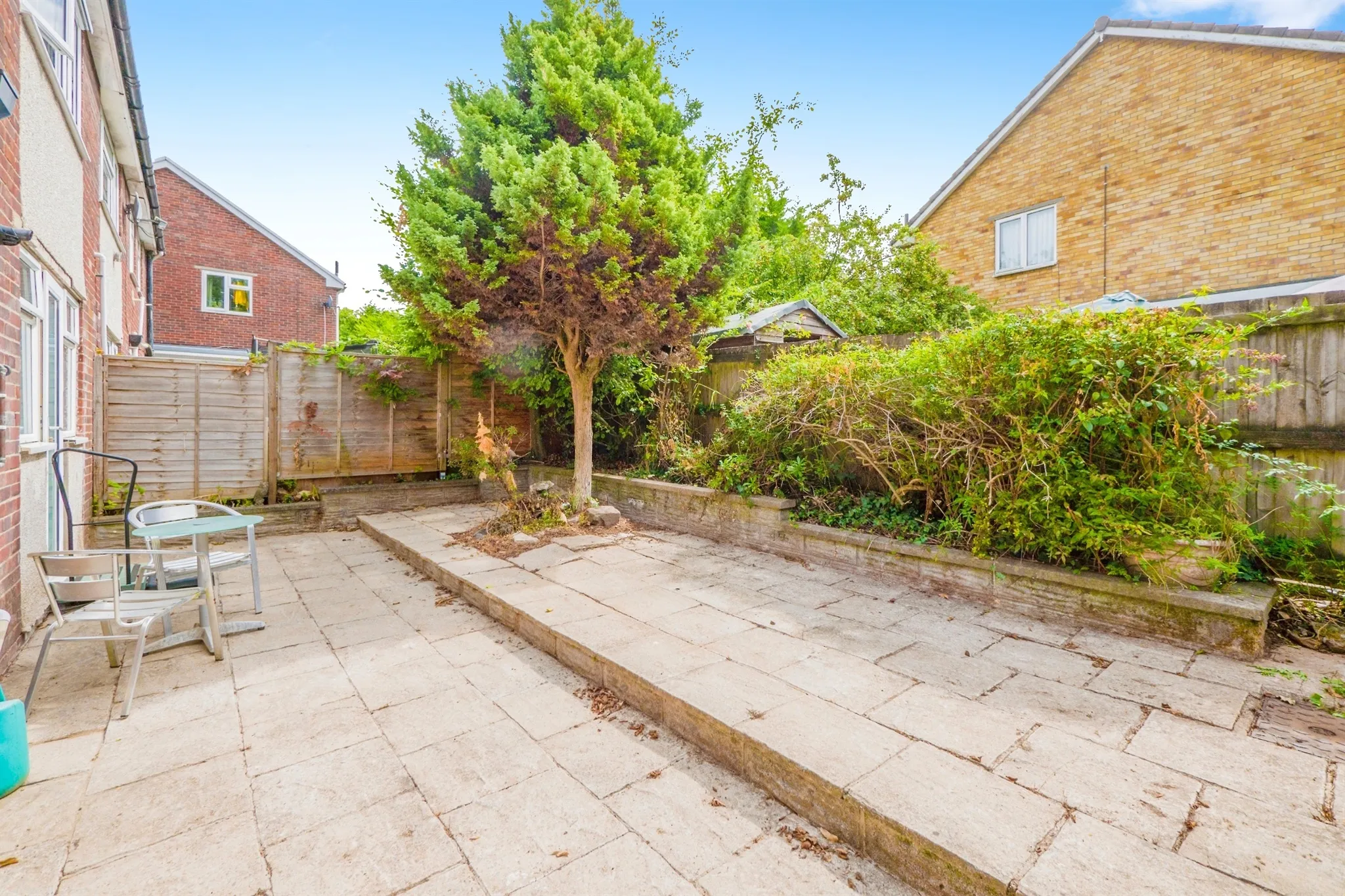 2 bed Ground Flat