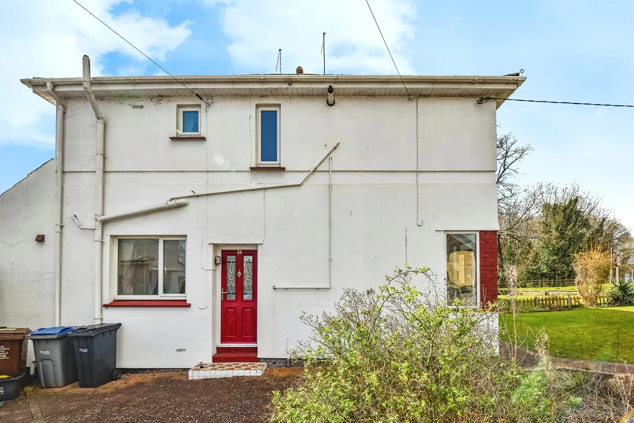 3 bed Semi-Detached