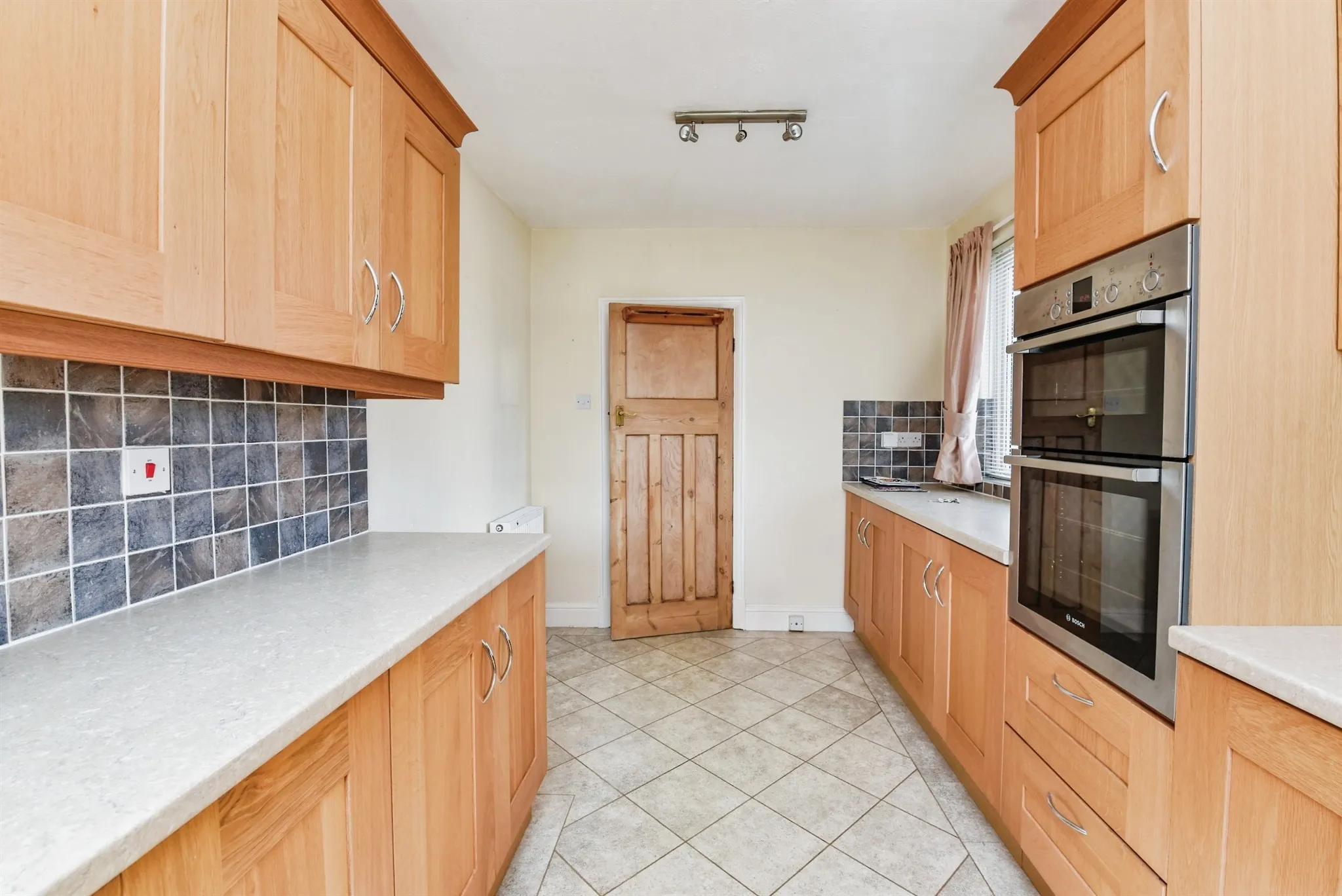 3 bed Semi-Detached