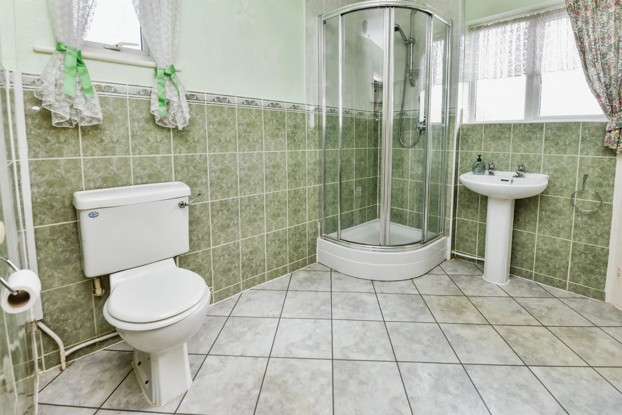 3 bed Semi-Detached