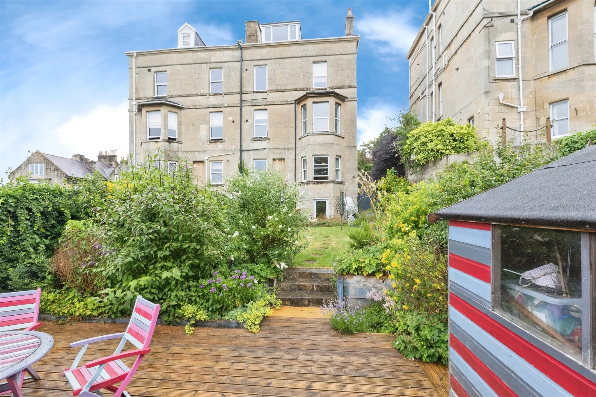 2 bed Ground Flat
