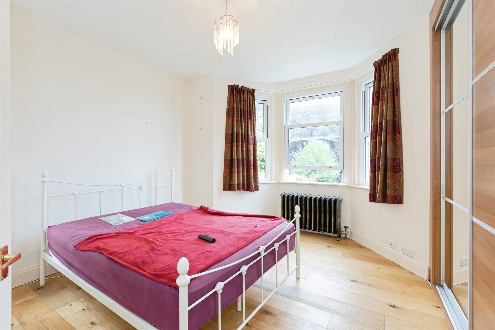 2 bed Ground Flat