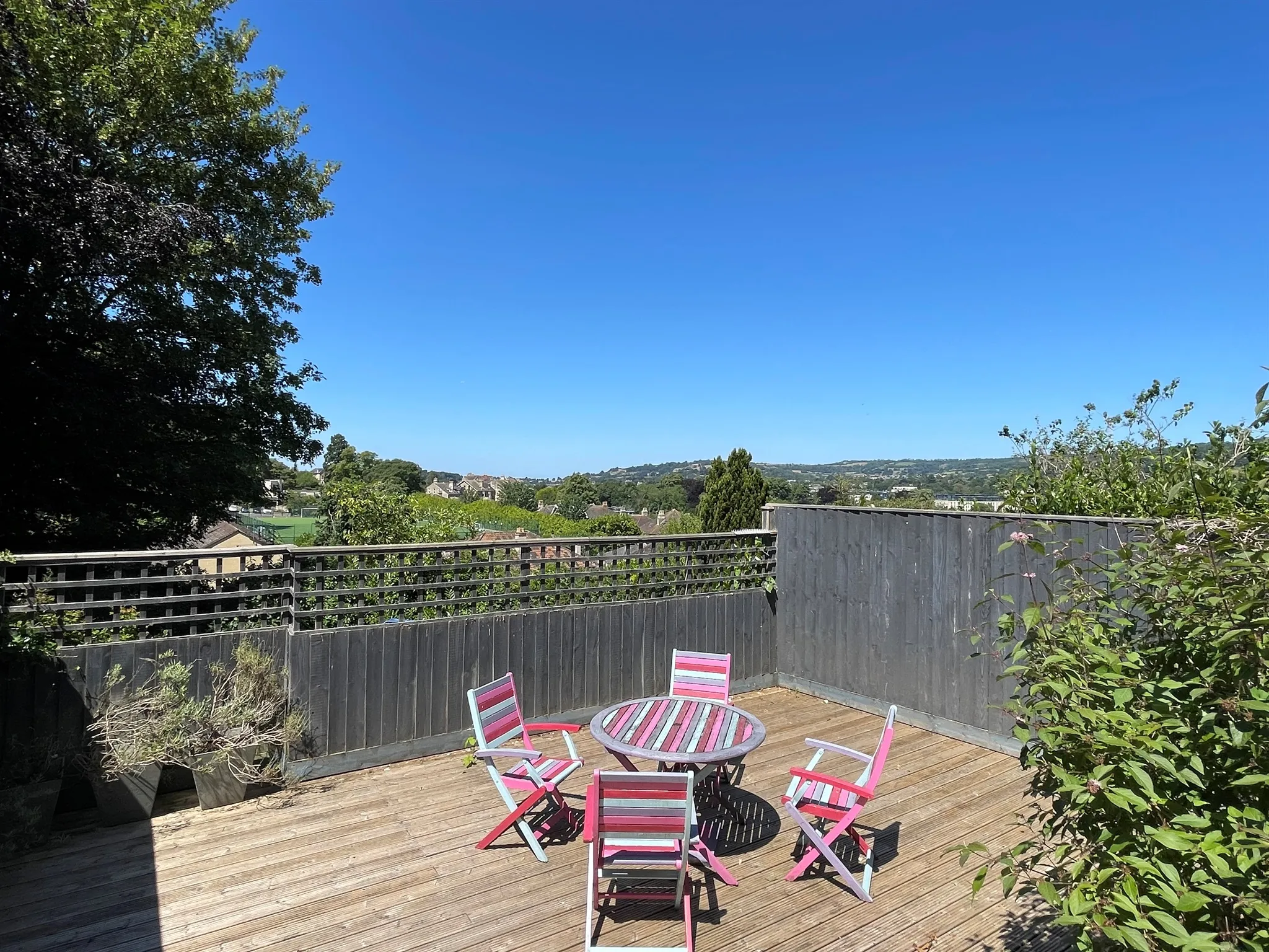2 bed Ground Flat