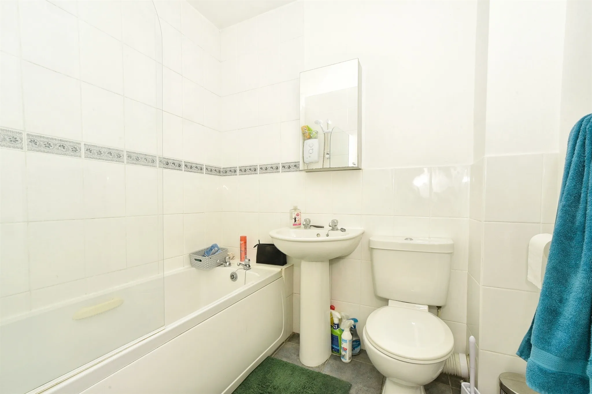 2 bed Semi-Detached