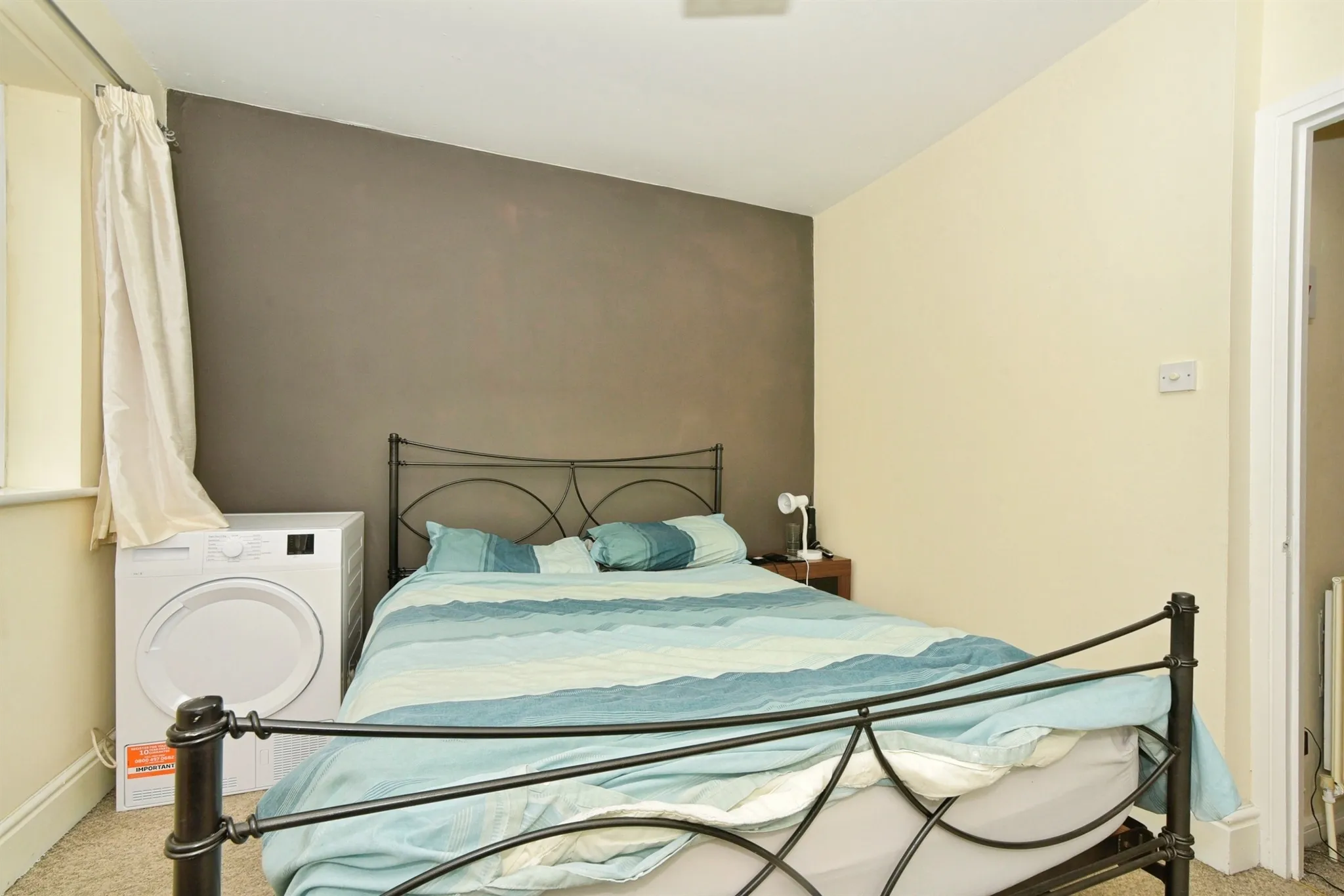 2 bed Semi-Detached