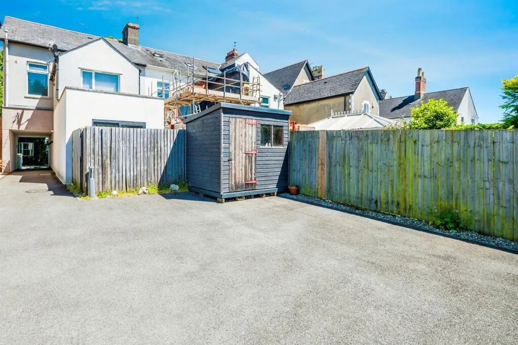 2 bed Mews