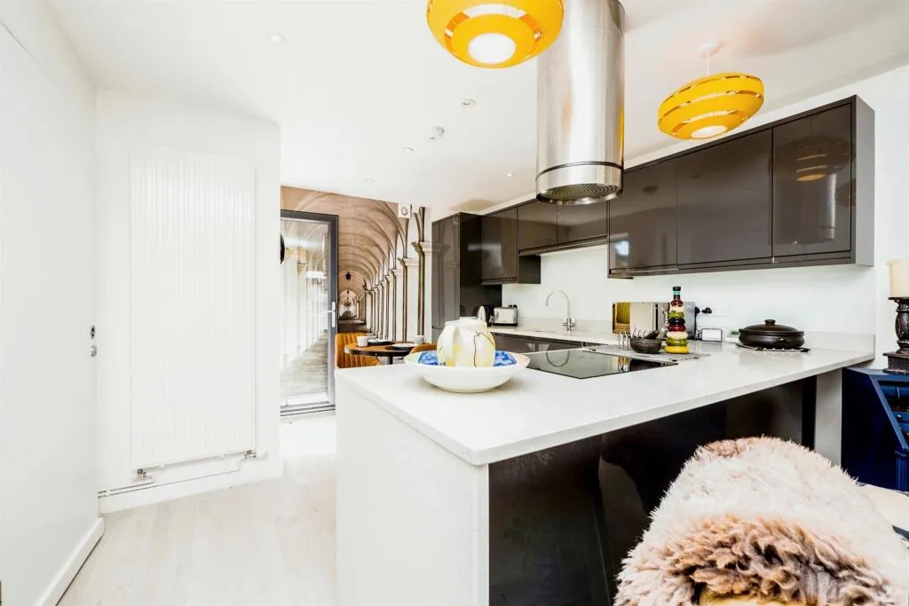 2 bed Mews