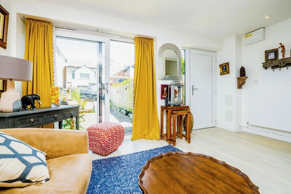 2 bed Mews