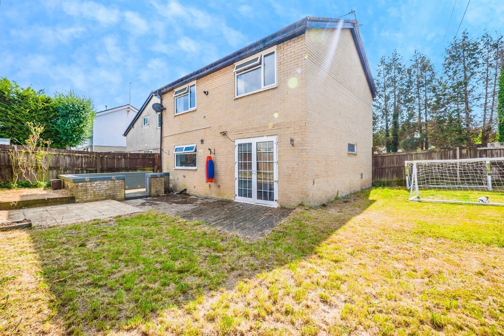 4 bed Detached