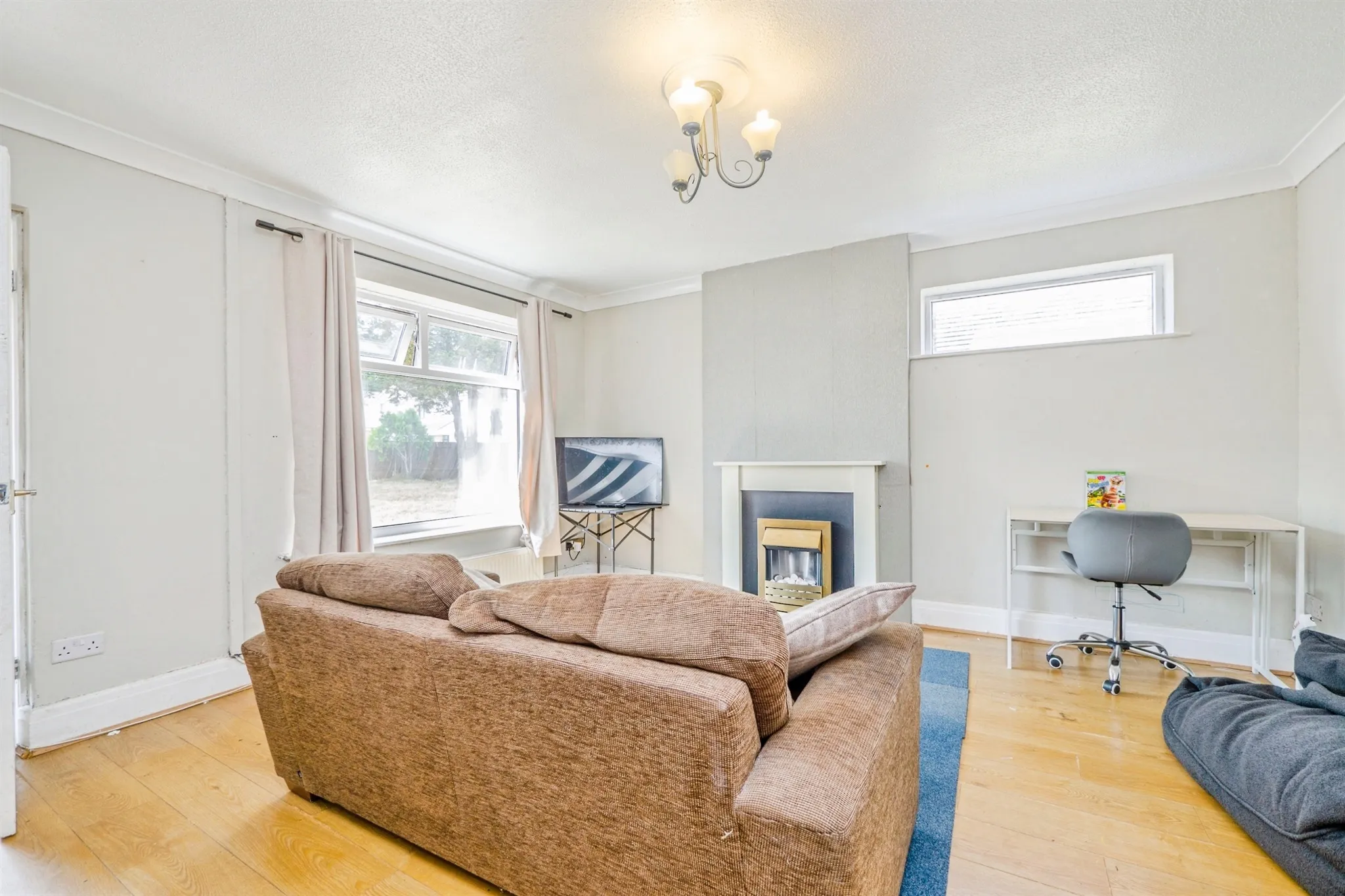 4 bed Detached