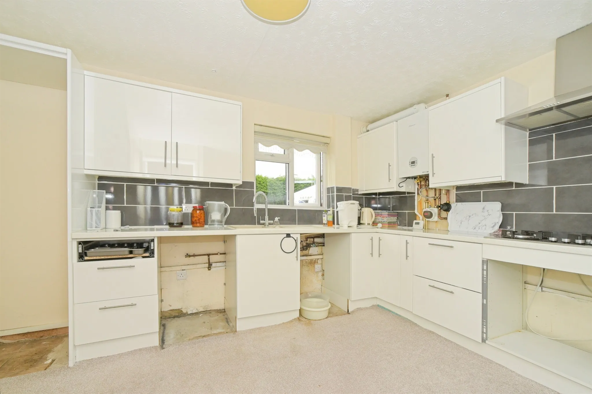 3 bed Semi-Detached