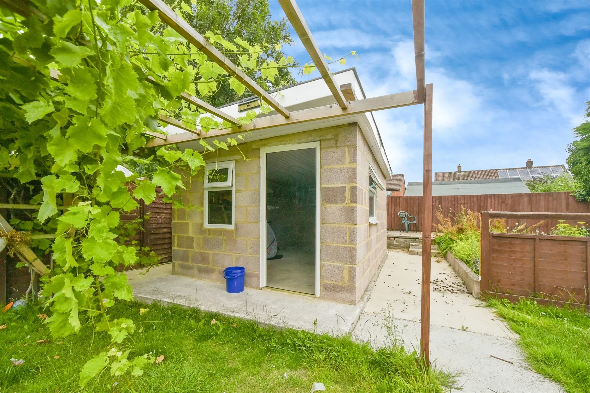 3 bed Semi-Detached