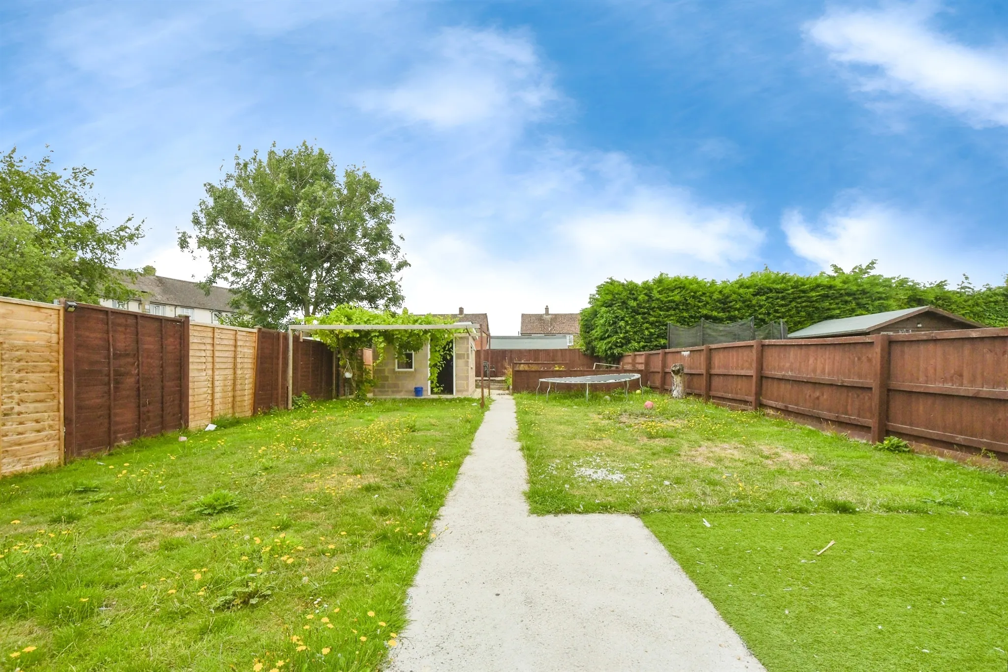 3 bed Semi-Detached