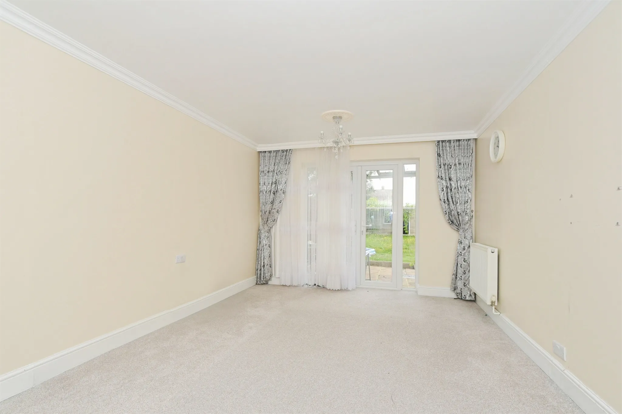 3 bed Semi-Detached